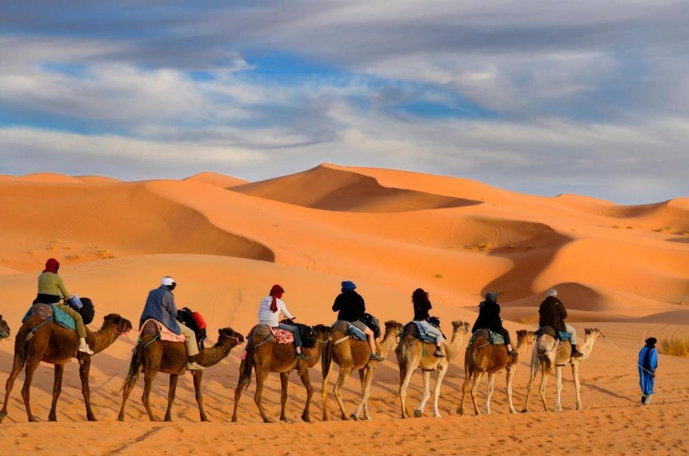 Riad Les Roches Merzouga Zewnętrze zdjęcie
